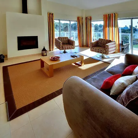 Villa Aqua *